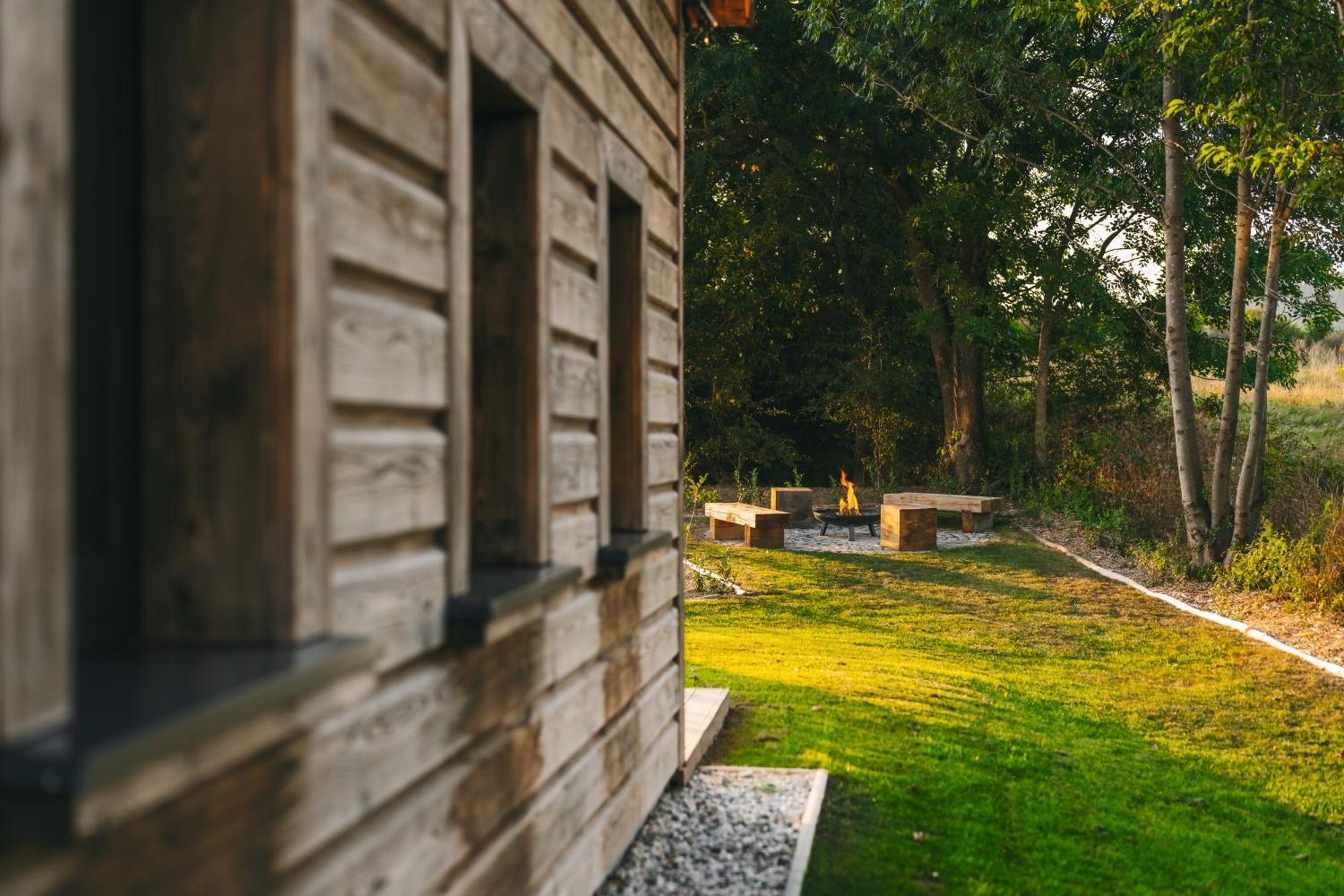 Villa Roubenka "Tam Kde Lisky Davaji Dobrou Noc" Černý Důl Exterior foto